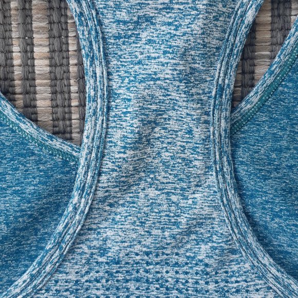 Gymshark Seamless Teal Tank - Picture 7 of 8